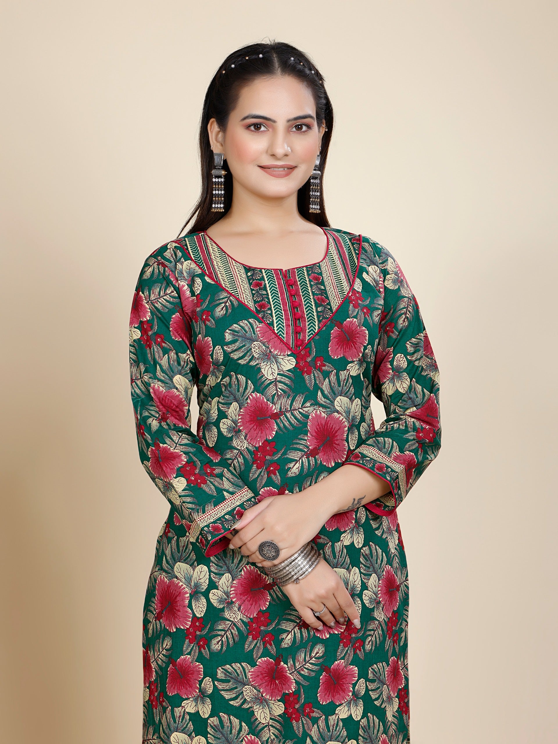 Women Premium Cotton Bottle Green Kurti Pant Set