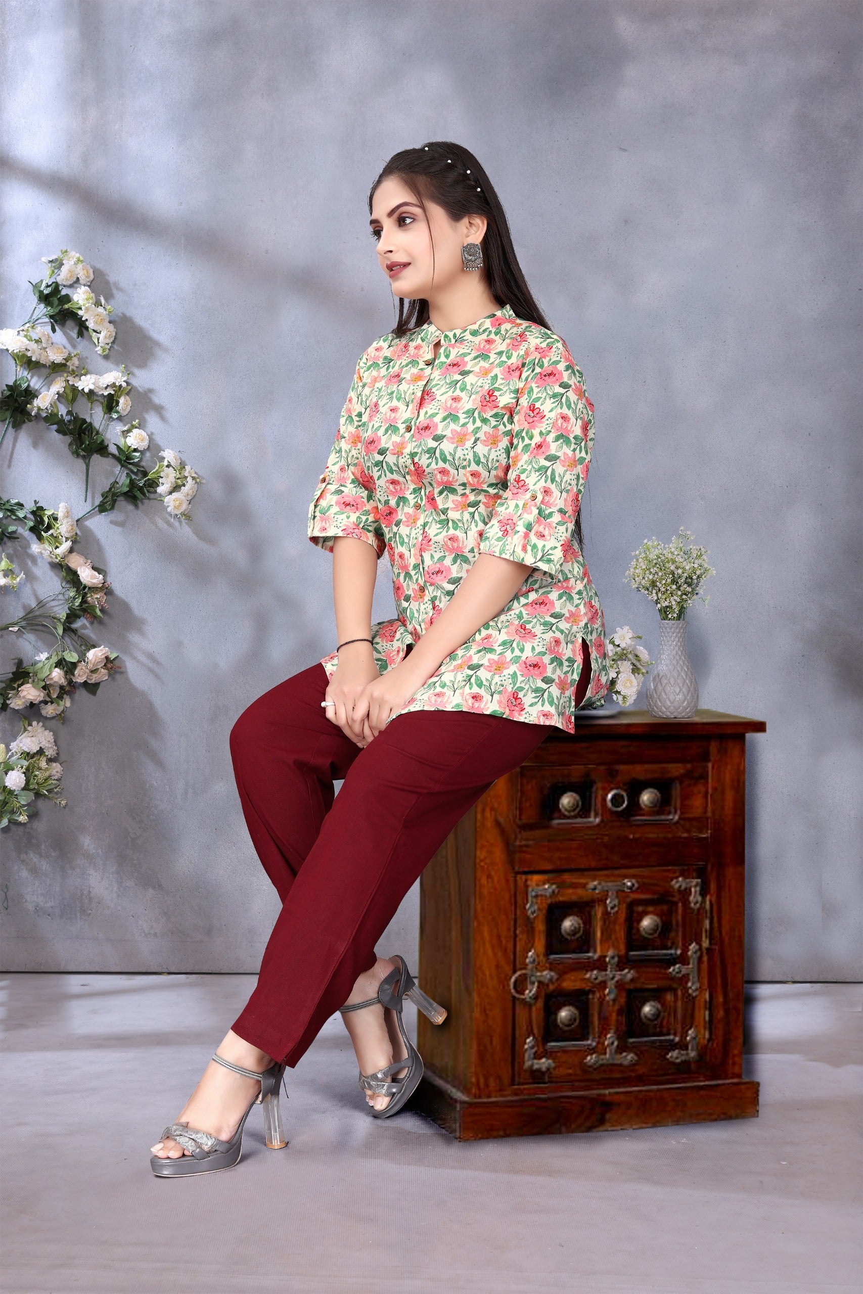 Women Cotton Floral Pink Princess Cut Tops