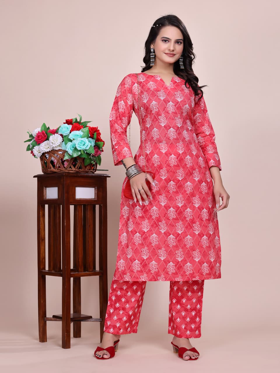 Women Premium Cotton Gajri Kurti Pant Set