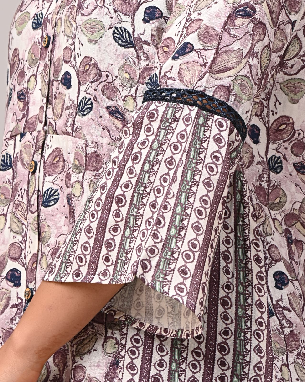 Women Premium Rayon Floral Fancy Tunic Short Top