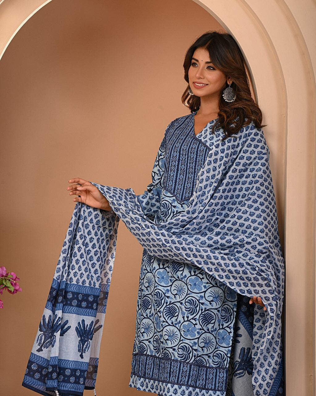 Women Premium  Cottan  Kurti Pant with Dupatta Set