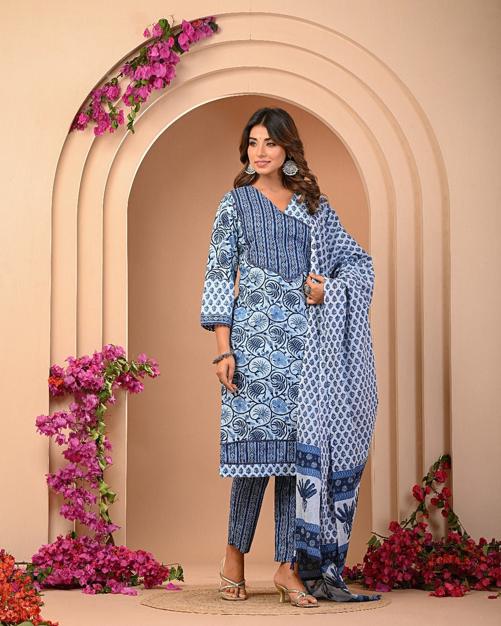 Women Premium  Cottan  Kurti Pant with Dupatta Set