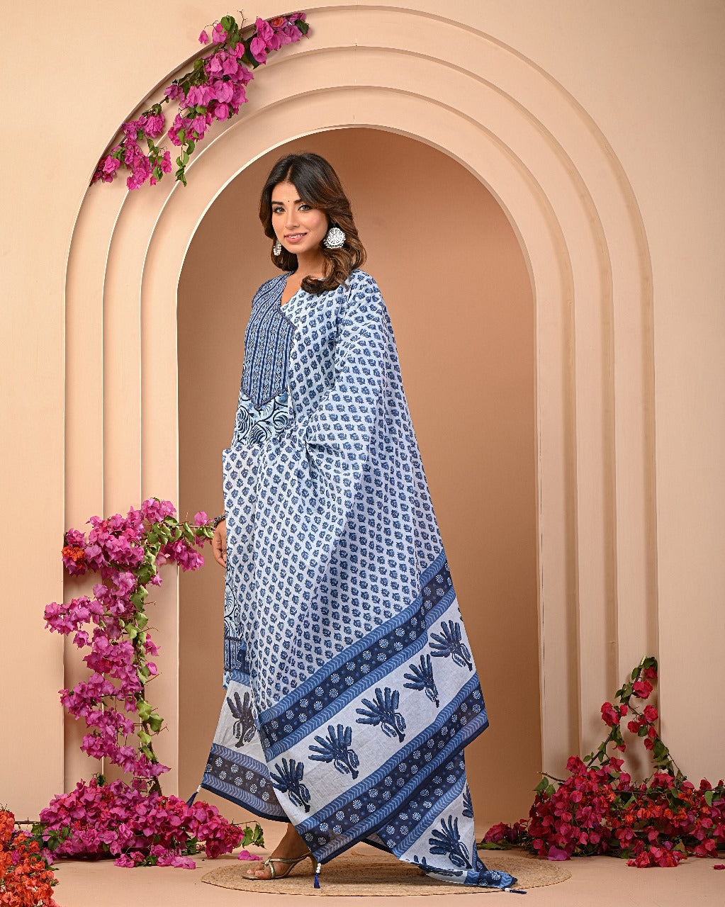 Women Premium  Cottan  Kurti Pant with Dupatta Set