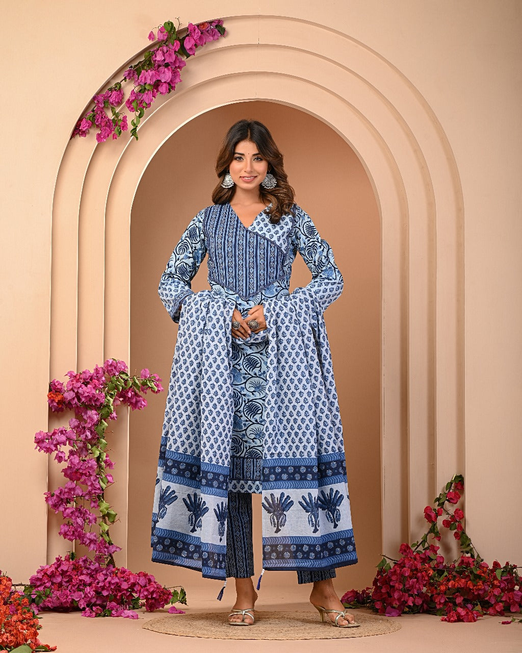 Women Premium  Cottan  Kurti Pant with Dupatta Set