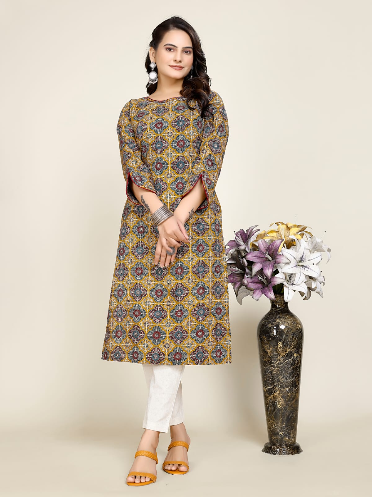 Women Premium Cotton Geometric kurti