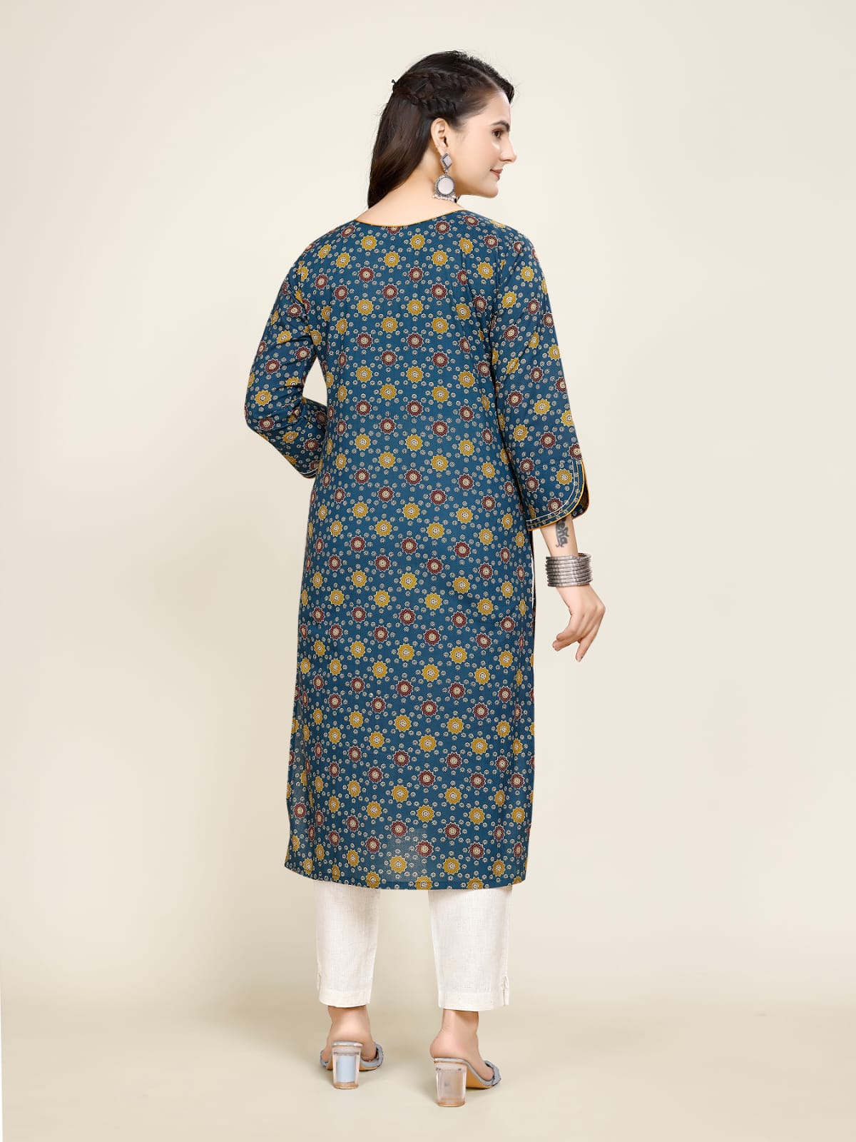 Women Premium Cotton Geometric Kurti