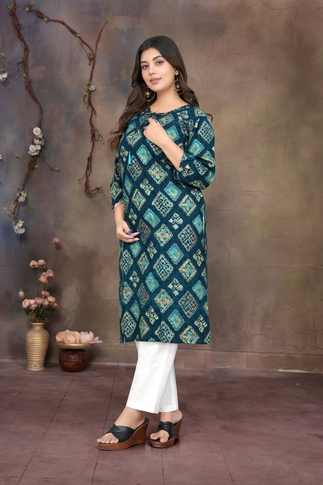 Women Premium Rayon Printed Kurti