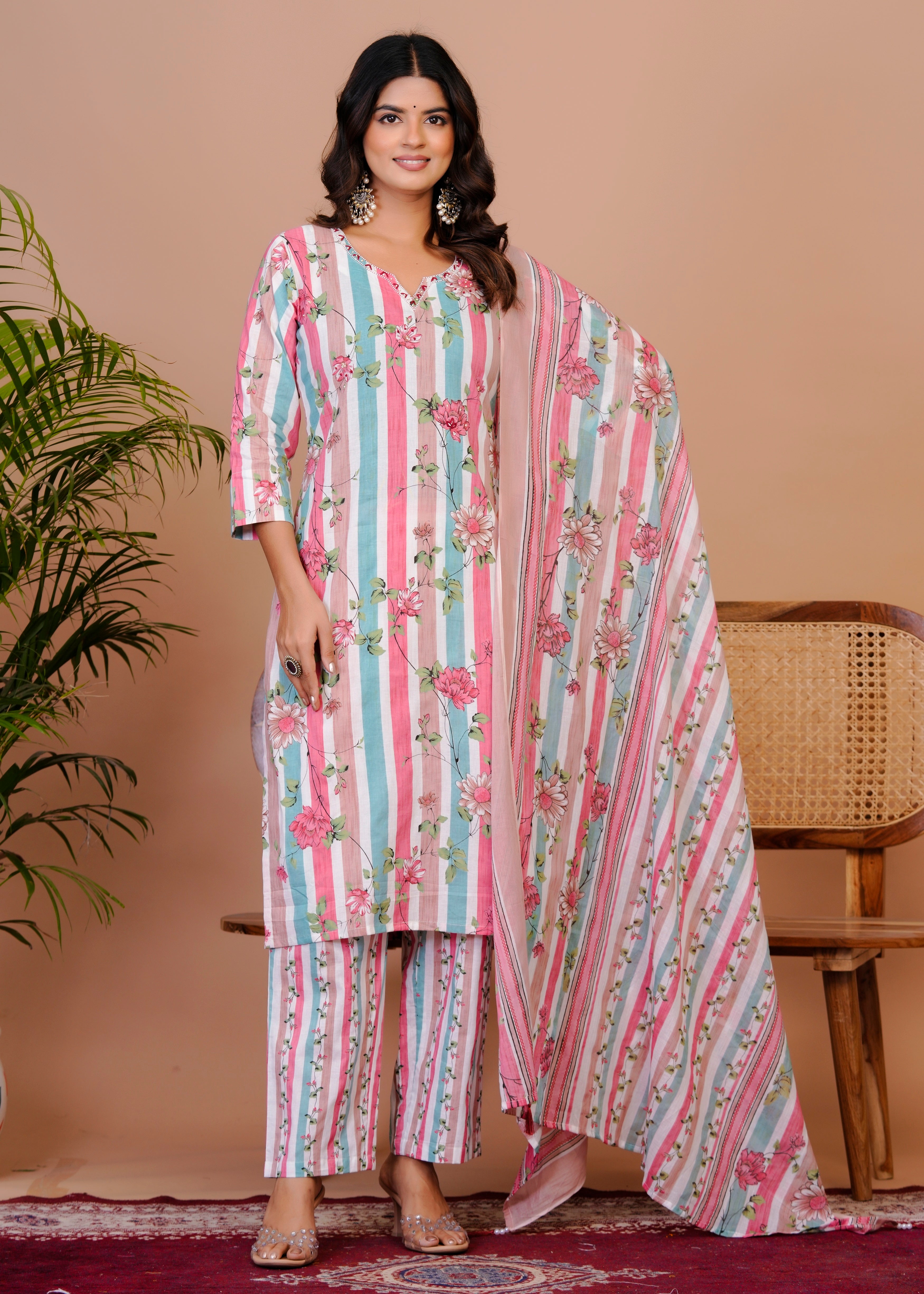 Women Premium  Cottan Handwork Kurti Pant with Dupatta Set